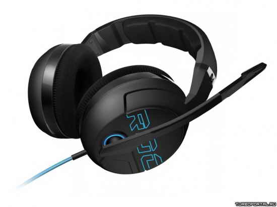   CES  - ROCCAT        Kave XTD.